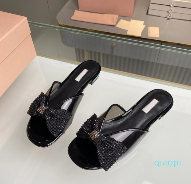 Womens Designer Slippers Summer Flat Bow Tie Sanda Flat Solid Color Women Outdoor Beach
Womens Designer Slippers Summer Flat Bow Tie Sanda Flat Solid Color Women Outdoor Beach