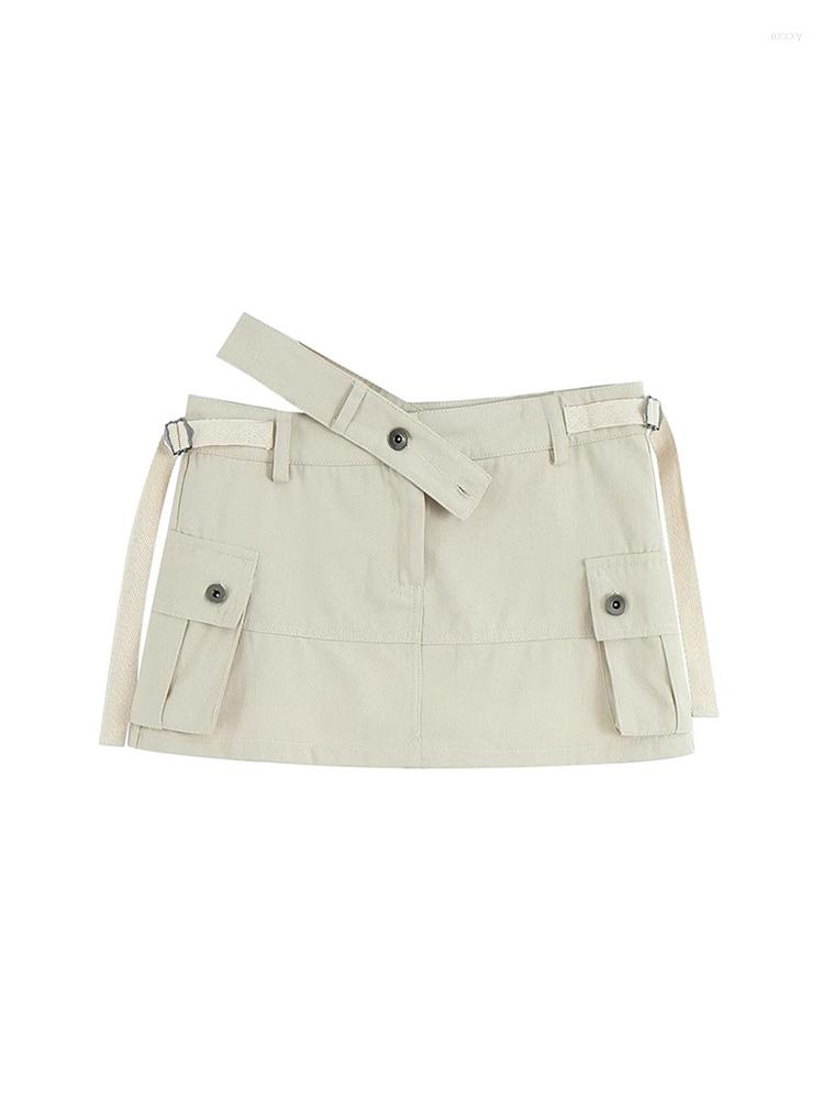 Skirts 2000s Retro Solid Color Women Sexy Mini A Line Low Waist With Belt Design Girls Skirt Y2K Vintage Streetwear, Black
Skirts 2000s Retro Solid Color Women Sexy Mini A Line Low Waist With Belt Design Girls Skirt Y2K Vintage Streetwear, Black