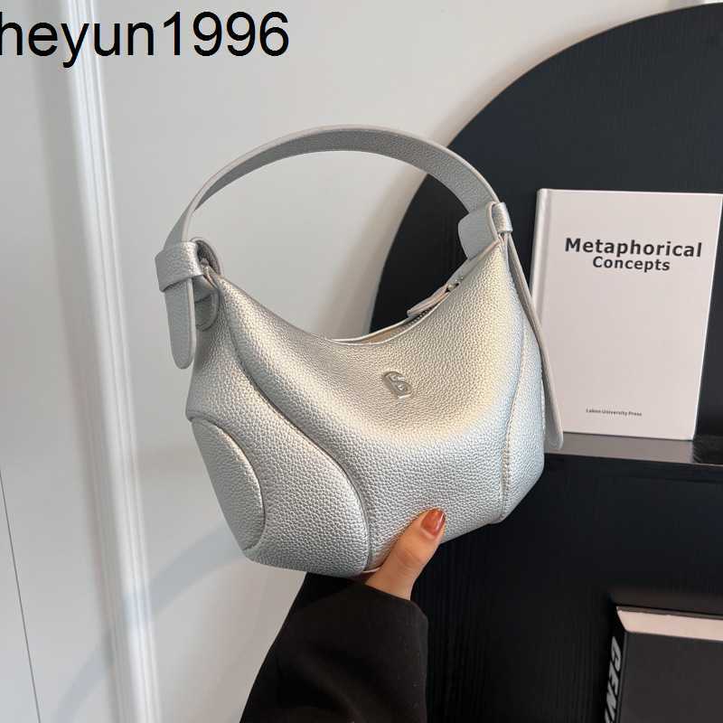 2023 New Versatile Luxury Underarm Small Handheld Shoulder Bag Fashion Crossbody Style Women's Trend, Black5
2023 New Versatile Luxury Underarm Small Handheld Shoulder Bag Fashion Crossbody Style Women's Trend, Black5