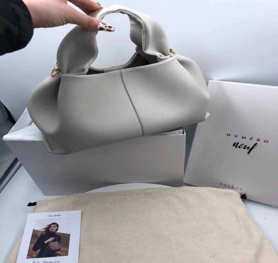 Big Small Polene French Light Luxury Female Handbag Cloud Bag Leather Messenger Portable Women039s Bags Dumpling2604253, Sky blue
Big Small Polene French Light Luxury Female Handbag Cloud Bag Leather Messenger Portable Women039s Bags Dumpling2604253, Sky blue