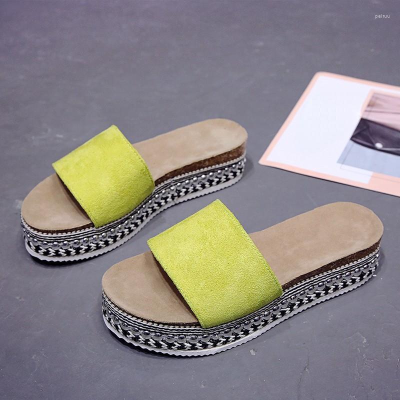Slippers Large Size Women's Shoes 2023summer Flat Metal Ladies Outer Wear Sandals Home All-match, Yellow
Slippers Large Size Women's Shoes 2023summer Flat Metal Ladies Outer Wear Sandals Home All-match, Yellow