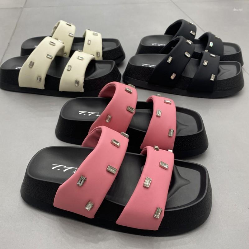 Slippers Women Flats Platform Shoe Crystal Fashion Slipperss Summer Casual Thick Sandals Beach Flip-flops Slides 2023 Trend, Beige
Slippers Women Flats Platform Shoe Crystal Fashion Slipperss Summer Casual Thick Sandals Beach Flip-flops Slides 2023 Trend, Beige