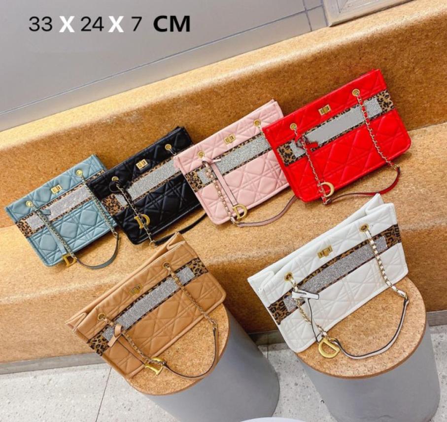 Luxury Designers Handbag Tote Shoulder Clutch Bags genuine leather Crossbody Shopping Bag Purses Letters Diamond leopard Wallet Ba3280314, Sky blue
Luxury Designers Handbag Tote Shoulder Clutch Bags genuine leather Crossbody Shopping Bag Purses Letters Diamond leopard Wallet Ba3280314, Sky blue