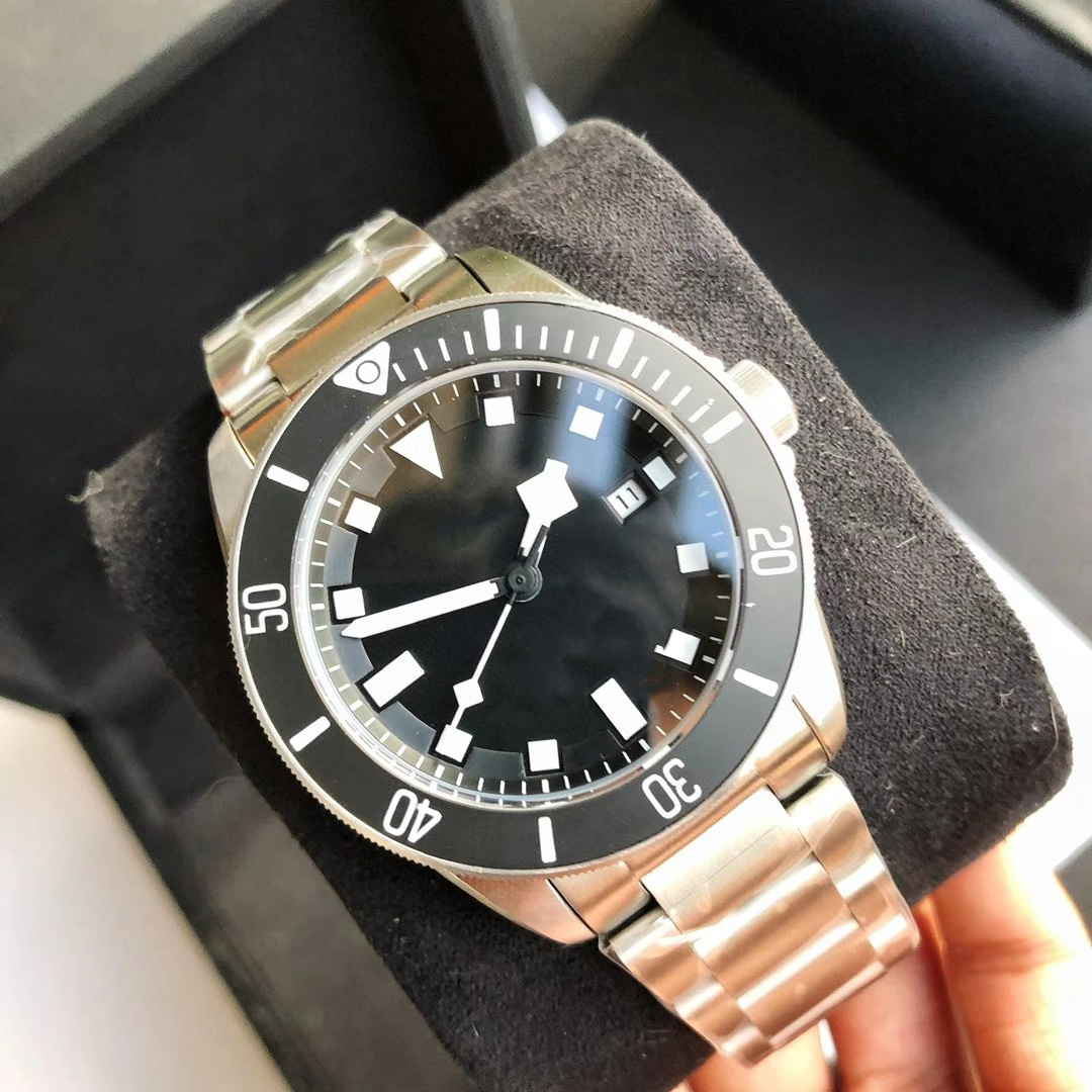 New Luxury Men's Watch Automatic Mechanical Movement Stainless Steel Business Watch
New Luxury Men's Watch Automatic Mechanical Movement Stainless Steel Business Watch