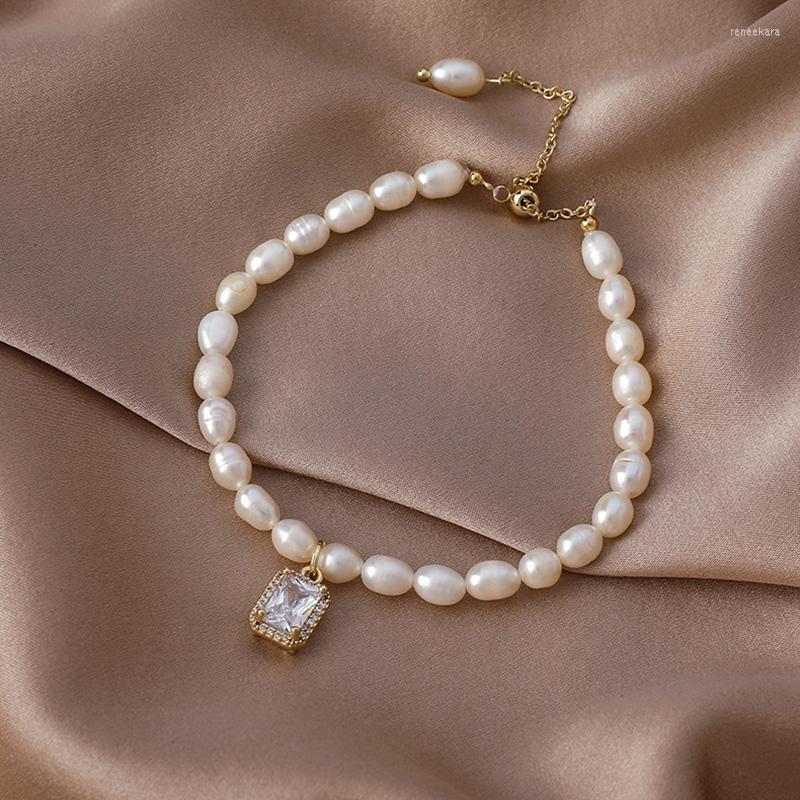 Strand Vintage Classic Natural Pearl Jewelry Bracelets For Women Luxury Fashion Crystal Pendant Charm Bracelet Girl Anniversary Gift
Strand Vintage Classic Natural Pearl Jewelry Bracelets For Women Luxury Fashion Crystal Pendant Charm Bracelet Girl Anniversary Gift