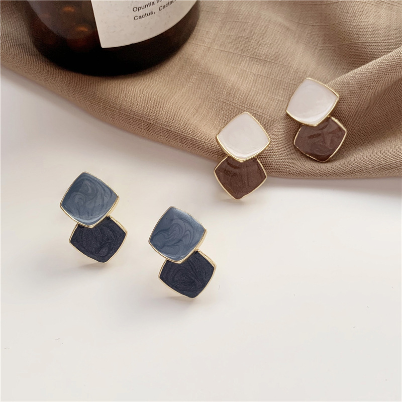 2020 Boho Geometric Square Drop Dangle Earrings For Women Enamel Fashion Modern Earring Female Korean Vintage Jewelry
2020 Boho Geometric Square Drop Dangle Earrings For Women Enamel Fashion Modern Earring Female Korean Vintage Jewelry
