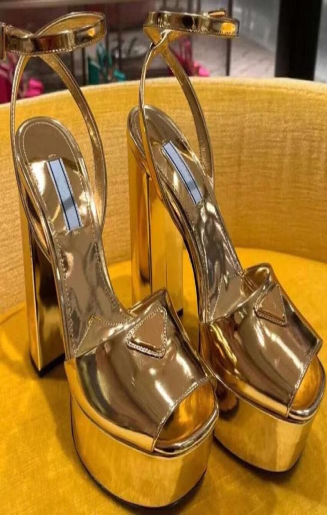 Factory direct s thick heel sandals fashion silk color bright used for banquet wedding shoes 3542 large belt box3656060, Gold
Factory direct s thick heel sandals fashion silk color bright used for banquet wedding shoes 3542 large belt box3656060, Gold