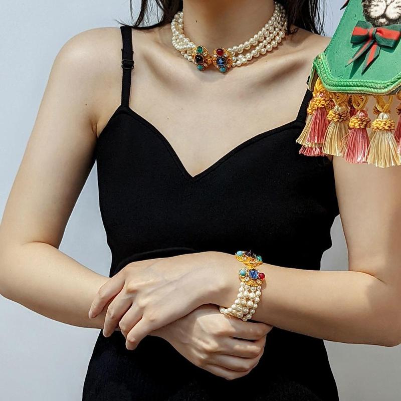 Link Bracelets Vintage Court Style Colored Gems Glaze Special-Interest Design 24K Gold Plated Suit
Link Bracelets Vintage Court Style Colored Gems Glaze Special-Interest Design 24K Gold Plated Suit