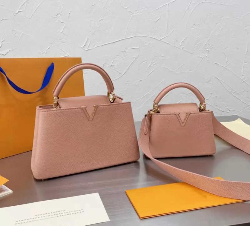 capucines Star Style Handbag Lady Tote Bag Women Hand Bags Litchee Pattern Genuine Leather Shoulder bags Famous Crossbody bag Detc7926551, Brown
capucines Star Style Handbag Lady Tote Bag Women Hand Bags Litchee Pattern Genuine Leather Shoulder bags Famous Crossbody bag Detc7926551, Brown