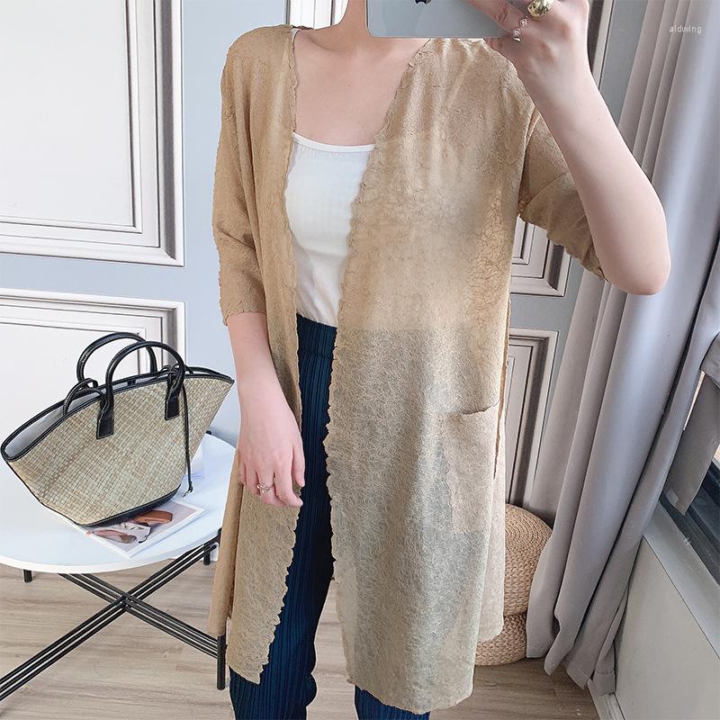 Women's Jackets Miyake Designer Ladies Pleated Spring And Summer Cardigan Sunscreen Shirt Chiffon Ultra-thin Jacket, Picture color
Women's Jackets Miyake Designer Ladies Pleated Spring And Summer Cardigan Sunscreen Shirt Chiffon Ultra-thin Jacket, Picture color