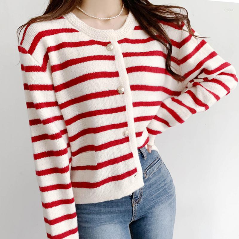 Women's Knits Korean Style Knitted Sweater Cardigan Women Striped Long Sleeve Casual Button Female Cropped Sweaters Sueter Mujer Invierno, Black
Women's Knits Korean Style Knitted Sweater Cardigan Women Striped Long Sleeve Casual Button Female Cropped Sweaters Sueter Mujer Invierno, Black