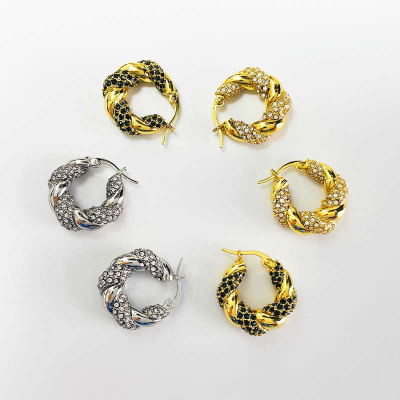 Autumn and Winter Earrings Temperament Earrings Qingdao Jewelry Style Personalized Earrings Design Sense Fashion Earrings
Autumn and Winter Earrings Temperament Earrings Qingdao Jewelry Style Personalized Earrings Design Sense Fashion Earrings