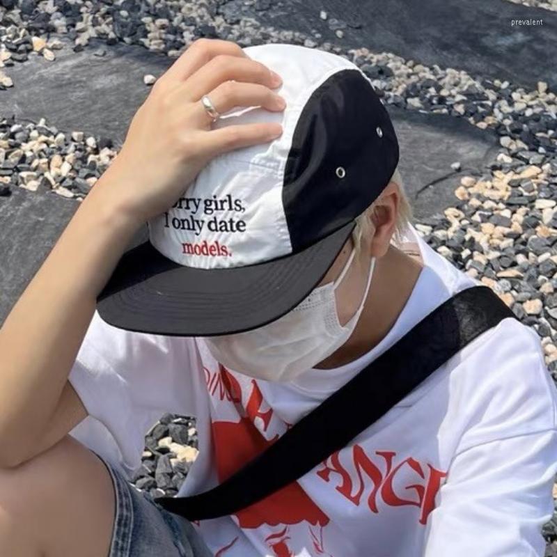 Ball Caps Summer Light Splicing 5-flaps Camping Hat Japanese Retro Tooling Fashion Letter Embroidery Quick-drying Hip-hop Baseball Cap Men, Black white
Ball Caps Summer Light Splicing 5-flaps Camping Hat Japanese Retro Tooling Fashion Letter Embroidery Quick-drying Hip-hop Baseball Cap Men, Black white