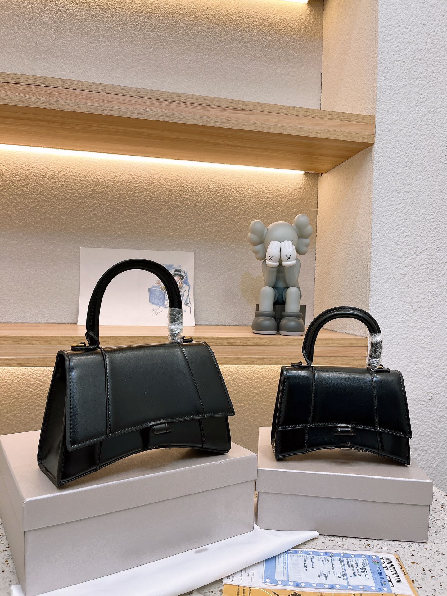 Designer 5A Bag Luxury women Bags handbag shopping Shoulder tote bags Cross Body Half Moon Genuine Leather Retro Purse Hourglass wallets, 1#
Designer 5A Bag Luxury women Bags handbag shopping Shoulder tote bags Cross Body Half Moon Genuine Leather Retro Purse Hourglass wallets, 1#
