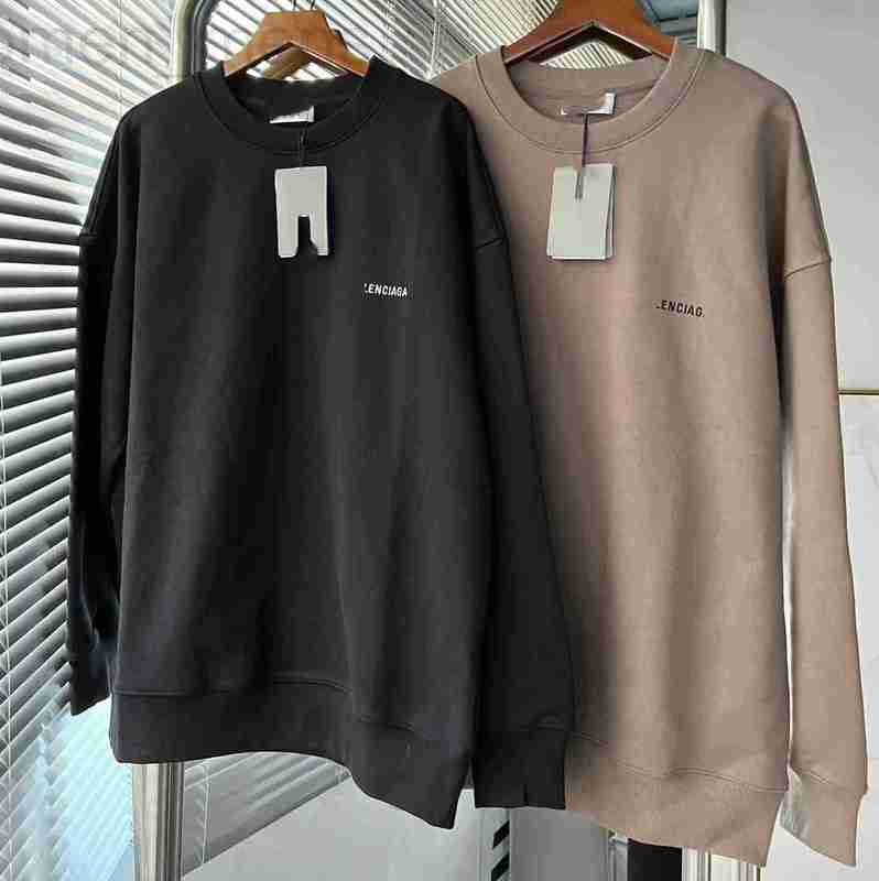 Women' Hoodies & Sweatshirts designer Swtshirts Autumn Product Relar Round Neck Long Slve Sports Swtwr for Men and Women LVA0, Black
Women' Hoodies & Sweatshirts designer Swtshirts Autumn Product Relar Round Neck Long Slve Sports Swtwr for Men and Women LVA0, Black