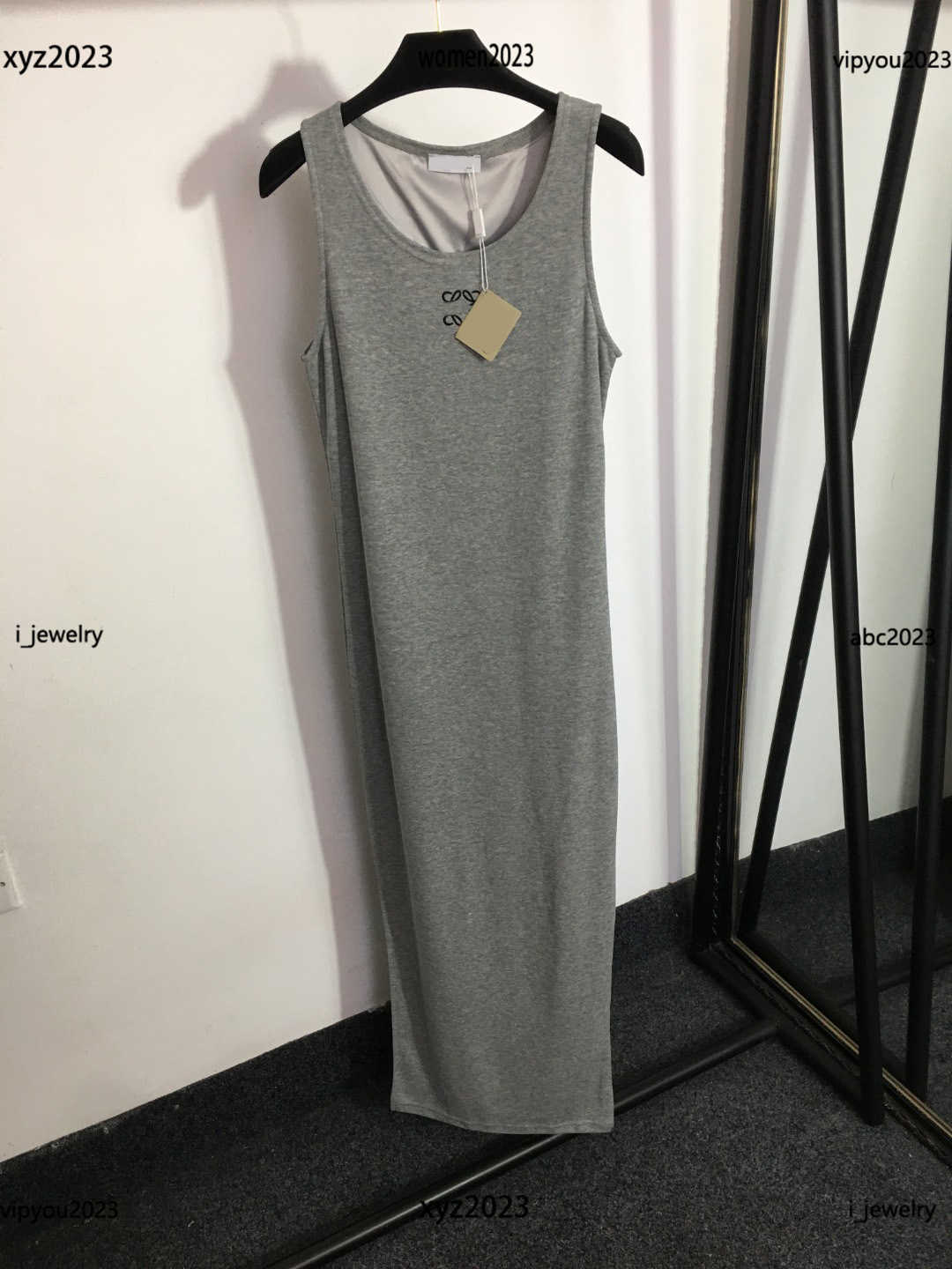 designer dress Split Tank Top Dress dresses for woman high quality Tight fitting design skirt #Multiple product, #2
designer dress Split Tank Top Dress dresses for woman high quality Tight fitting design skirt #Multiple product, #2