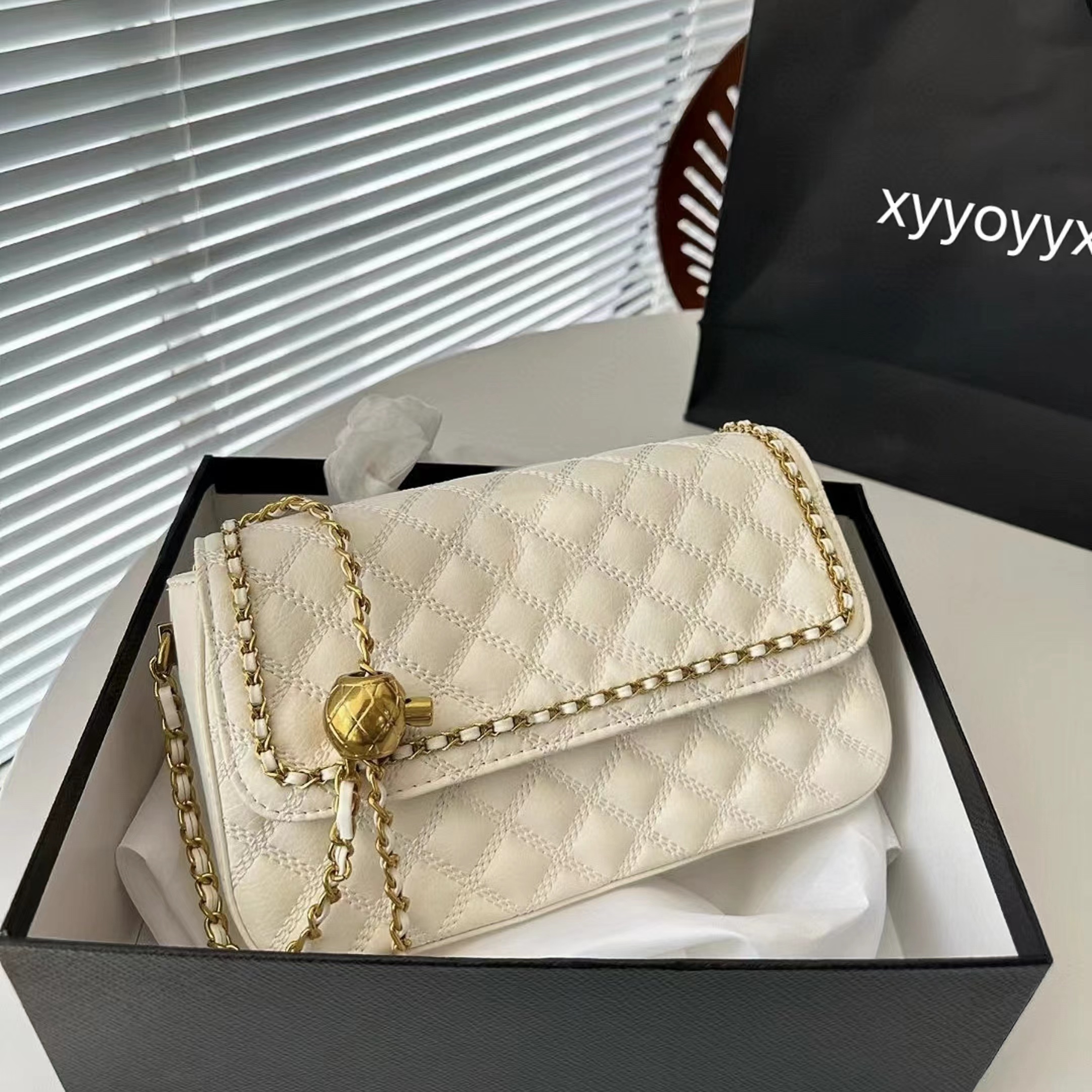 crossbody bag luxury designer artsy designer women bag designer high quality bags for women Metallic Plain Genuine Leather Chains designer bags luxury bag, 07
crossbody bag luxury designer artsy designer women bag designer high quality bags for women Metallic Plain Genuine Leather Chains designer bags luxury bag, 07