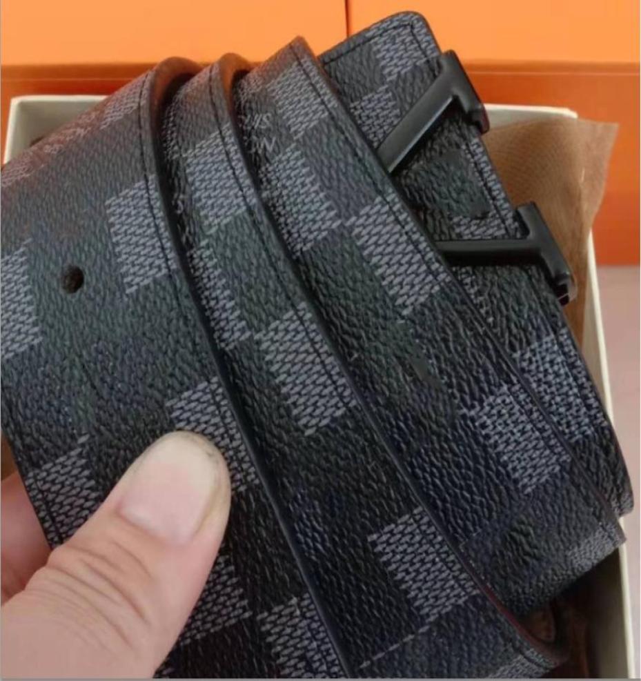 Men V Designers Belts Classic fashion luxury casual letter L smooth GGBuckle ggity womens mens leather belt width 38cm with8005453, Black
Men V Designers Belts Classic fashion luxury casual letter L smooth GGBuckle ggity womens mens leather belt width 38cm with8005453, Black