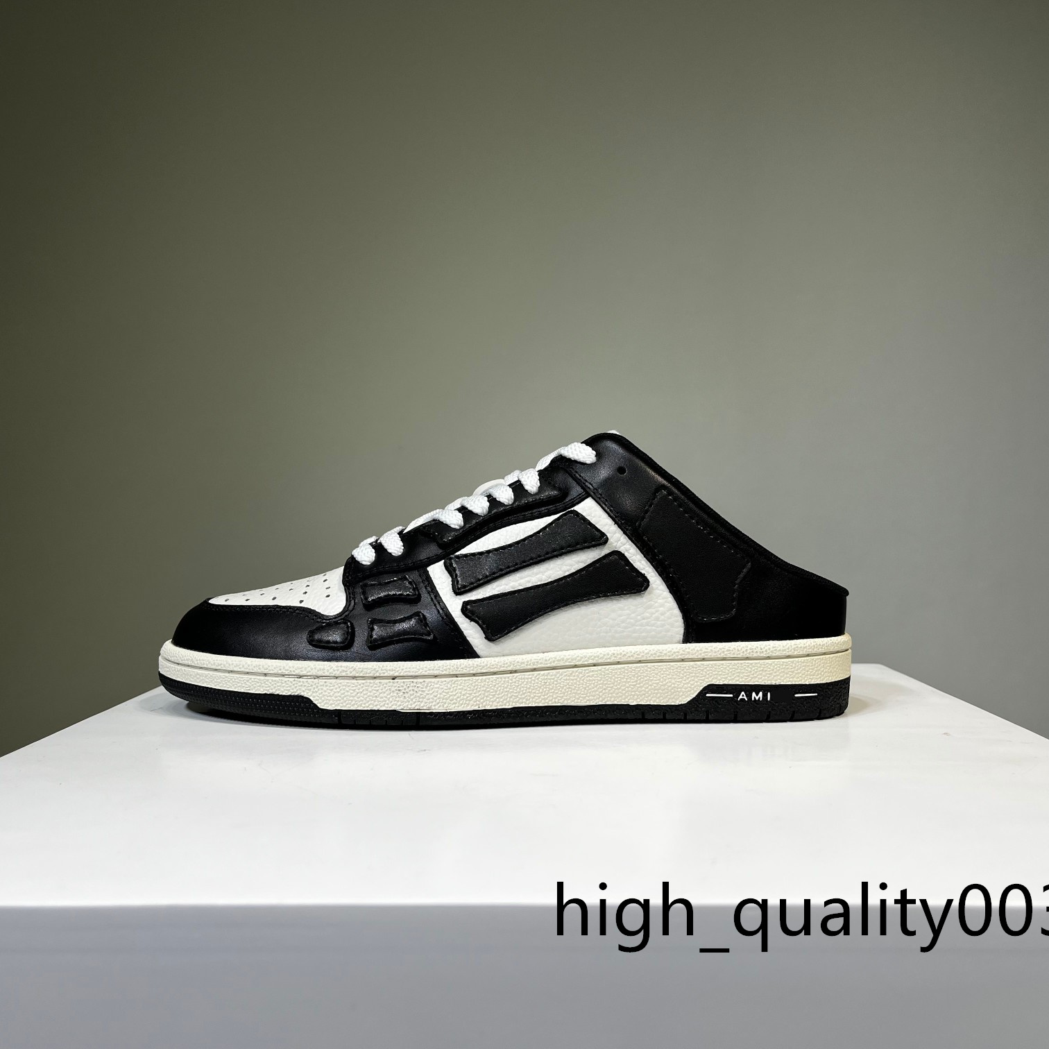 Top quality Designer Shoes Men Luxury Designers Sneaker Women Platform Leather Casual amiris Shoe Low Top Lace Up Sneakers size 35-45, Black
Top quality Designer Shoes Men Luxury Designers Sneaker Women Platform Leather Casual amiris Shoe Low Top Lace Up Sneakers size 35-45, Black