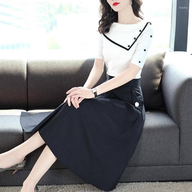 Work Dresses Elegant Chic Asymmetric Short Sleeve Slim Knitted Tops 2023 Summer Fashion High Waist A Line Midi Skirts Two Piece Sets Outfits
Work Dresses Elegant Chic Asymmetric Short Sleeve Slim Knitted Tops 2023 Summer Fashion High Waist A Line Midi Skirts Two Piece Sets Outfits