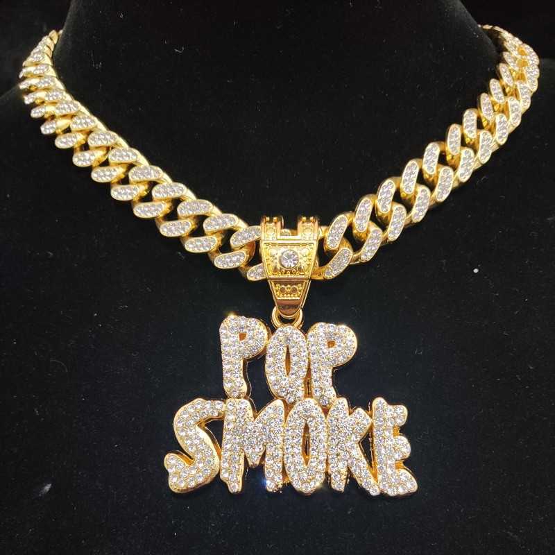 Men Women Hip hop POP SMOKE Rapper Pendant Necklace with 13mm Crystal Cuban Chain HipHop Iced Out Necklaces Fashion Jewelry
Men Women Hip hop POP SMOKE Rapper Pendant Necklace with 13mm Crystal Cuban Chain HipHop Iced Out Necklaces Fashion Jewelry