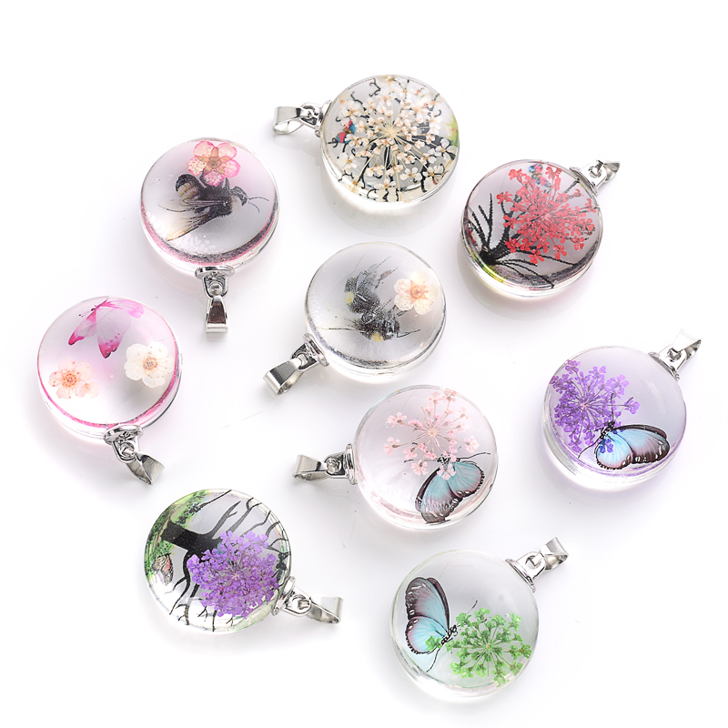 3Pcs Real Flower Butterfly Charm Transparent Round Glass Pendant Necklaces Dried Flower Necklace For Women Party Jewelry Gift
3Pcs Real Flower Butterfly Charm Transparent Round Glass Pendant Necklaces Dried Flower Necklace For Women Party Jewelry Gift