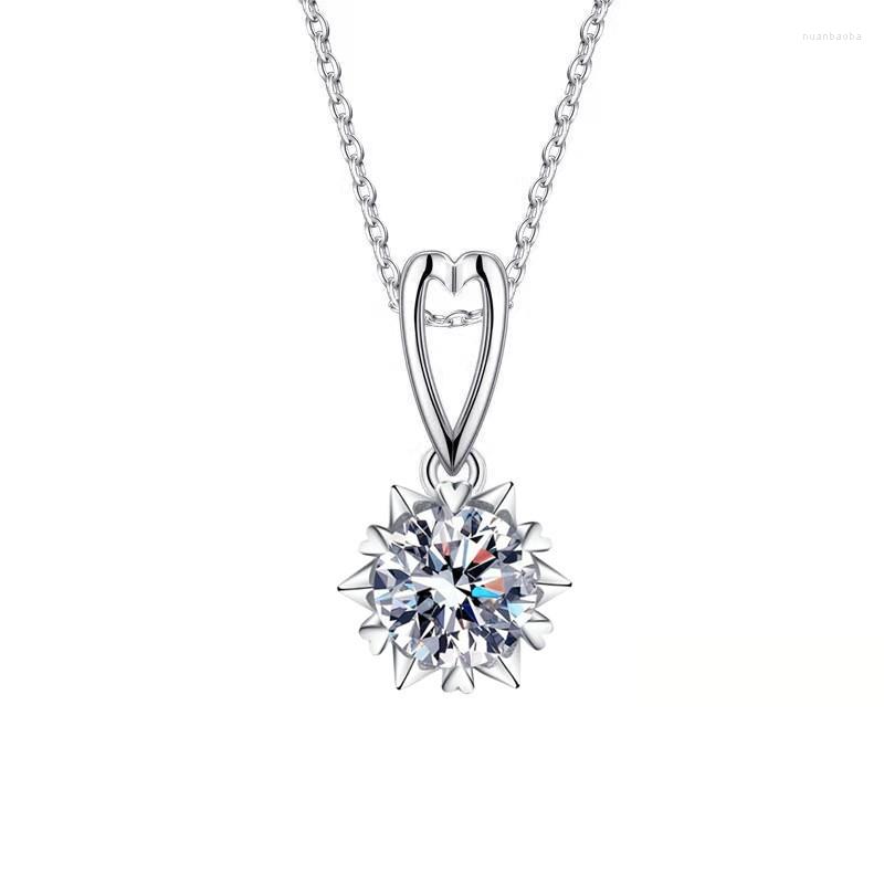 Chains ZFSILVER Fashion Trendy Classic S925 Silver 1ct Snow Moissanite Heart Star Necklace For Women Accessories Luxury Wedding Jewelry
Chains ZFSILVER Fashion Trendy Classic S925 Silver 1ct Snow Moissanite Heart Star Necklace For Women Accessories Luxury Wedding Jewelry