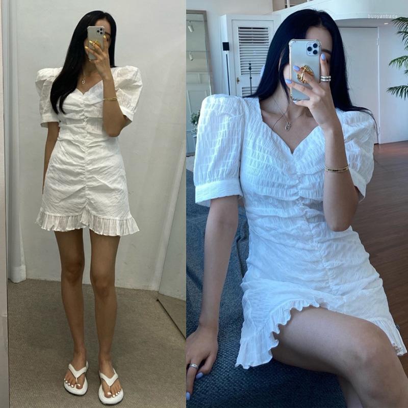 Casual Dresses South Korea 2023 French Celebrity V-neck Bubble Sleeve Little White Skirt Fishtail Fanny Pack Dress, Black
Casual Dresses South Korea 2023 French Celebrity V-neck Bubble Sleeve Little White Skirt Fishtail Fanny Pack Dress, Black