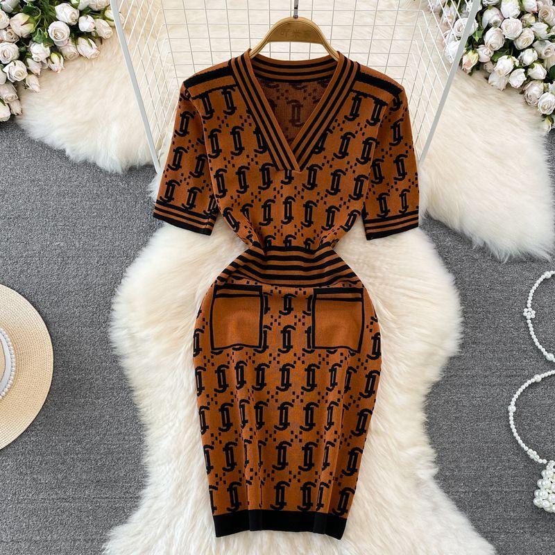 Party Dresses Summer Korean Version Temperament Short Sleeve V-neck Collection Waist Slimming Jacquard Bag Buttock Knitted Dress, Black
Party Dresses Summer Korean Version Temperament Short Sleeve V-neck Collection Waist Slimming Jacquard Bag Buttock Knitted Dress, Black