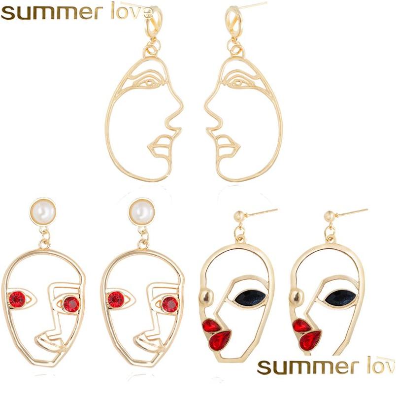 Dangle Chandelier Fashion Face Mask Abstract Earrings New Simple Personality Exaggerated Punk Style Earring For Woman Girls Jewelr Dh1Jq
Dangle Chandelier Fashion Face Mask Abstract Earrings New Simple Personality Exaggerated Punk Style Earring For Woman Girls Jewelr Dh1Jq