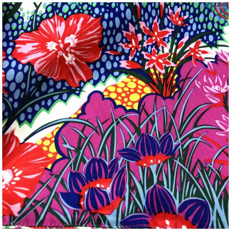 Scarves 130cm Jungle Big Square Scarf Garden Twill Silk Women Kerchief For Ladies Fashion Shawl Echarpe
Scarves 130cm Jungle Big Square Scarf Garden Twill Silk Women Kerchief For Ladies Fashion Shawl Echarpe