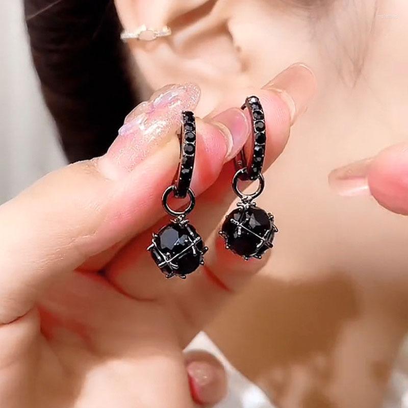 Hoop Earrings YAMEGA Small Black Rhinestnone For Women Korean Fashion Drop Designer Earring Statement Trending 2023 Jewelry
Hoop Earrings YAMEGA Small Black Rhinestnone For Women Korean Fashion Drop Designer Earring Statement Trending 2023 Jewelry