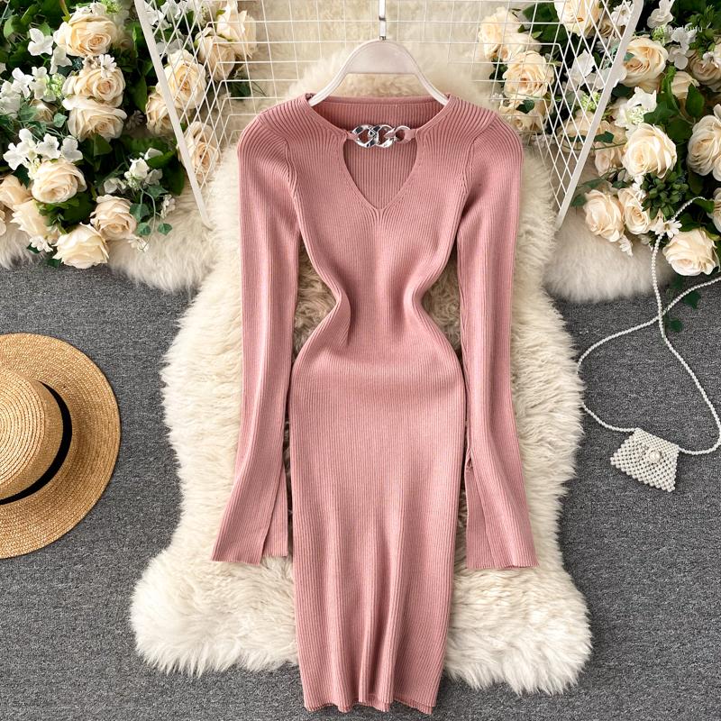 Casual Dresses Women Ins Design V-neck Metal Buckle Elastic Knitted Sweater Dress Female Autumn Sexy Club Sheath Bodycon, Black
Casual Dresses Women Ins Design V-neck Metal Buckle Elastic Knitted Sweater Dress Female Autumn Sexy Club Sheath Bodycon, Black