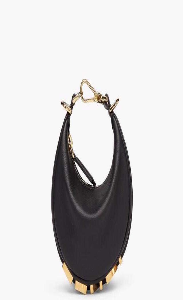 Luxury Designer Mini Bag Travel Ribbon Tote Bag Leather Material Fashion Shoulder Bag Wallet Size Handbag Ladies 5 Colors5189001, Black
Luxury Designer Mini Bag Travel Ribbon Tote Bag Leather Material Fashion Shoulder Bag Wallet Size Handbag Ladies 5 Colors5189001, Black