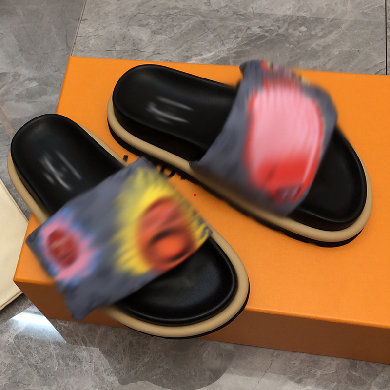 2023 Fashion Women Slippers Sandal Classic Black Flat Home Slipper Bathroom Leather Sandals Shoes Woman Flip Flops Luxury Pantoufles Sandales Summer Slides -197, Picture color
2023 Fashion Women Slippers Sandal Classic Black Flat Home Slipper Bathroom Leather Sandals Shoes Woman Flip Flops Luxury Pantoufles Sandales Summer Slides -197, Picture color