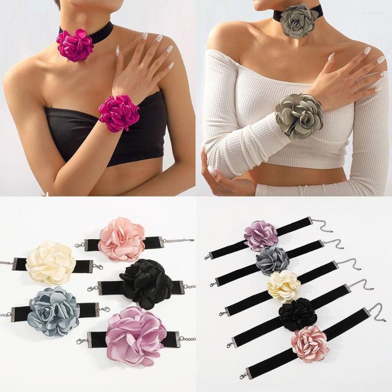 Chains Decorations Delicate Adjustable Big Rose Flower Necklaces Flowers Clavicle Chain Neck Charm Necklace
Chains Decorations Delicate Adjustable Big Rose Flower Necklaces Flowers Clavicle Chain Neck Charm Necklace