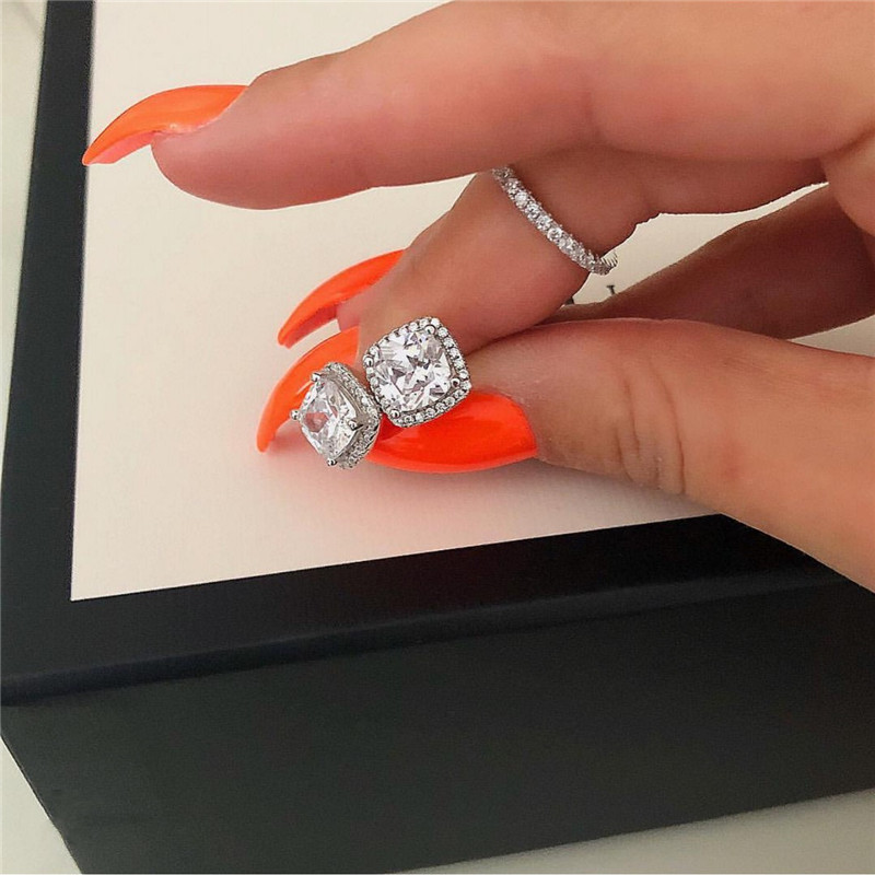 Trendy Stud Earrings White Gold Filled 8mm Lab Diamond cz Party Wedding Earrings Jewelry For Women Engagement Jewelry
Trendy Stud Earrings White Gold Filled 8mm Lab Diamond cz Party Wedding Earrings Jewelry For Women Engagement Jewelry