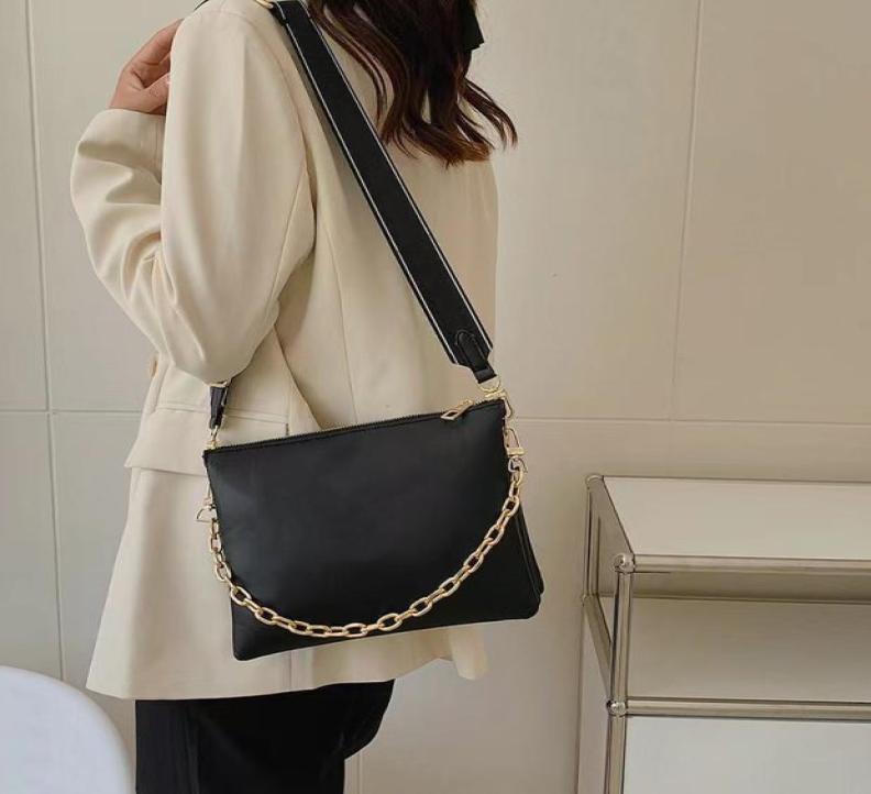 Designer Genuine Leather Cross Body Wide Shoulder Bags Lady Envelope Handbags Clutch Bag Womens Chains Purse Luxury Messenger larg6498137, Sky blue
Designer Genuine Leather Cross Body Wide Shoulder Bags Lady Envelope Handbags Clutch Bag Womens Chains Purse Luxury Messenger larg6498137, Sky blue