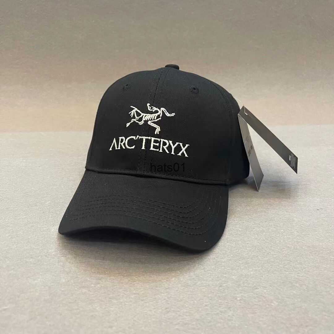 Single Bird Fashion Brand Couple arc Hat baseball cap for Men Sports Sunscreen Versatile Duck Tongue Hat for Women Small Face Hard Top, Black
Single Bird Fashion Brand Couple arc Hat baseball cap for Men Sports Sunscreen Versatile Duck Tongue Hat for Women Small Face Hard Top, Black