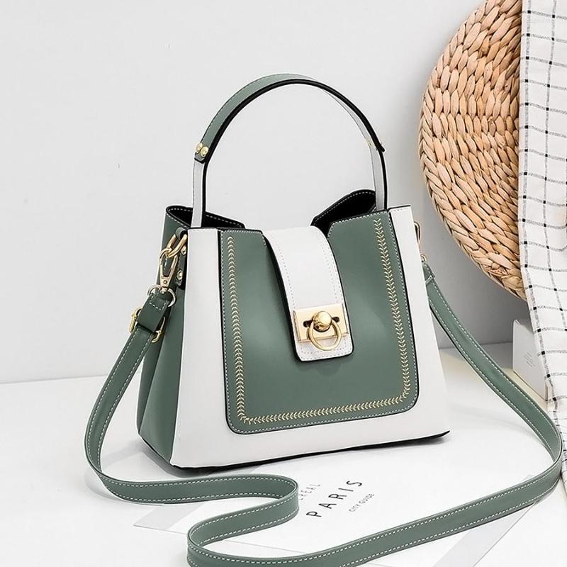 Evening Bags Women For Sac A Main Femme Luxury Designer Handbag Shoulder Bolsas Femininas Tendencia 2023, Gray
Evening Bags Women For Sac A Main Femme Luxury Designer Handbag Shoulder Bolsas Femininas Tendencia 2023, Gray