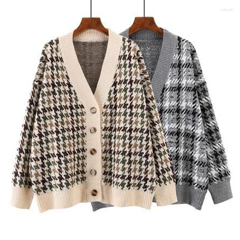 Women's Knits OUMENGKA V Neck Women Button Houndstooth Cardigan 2023 Long Sleeve Sweater Autumn Winter Knitted Loose Oversized Jumper Casual, Gray
Women's Knits OUMENGKA V Neck Women Button Houndstooth Cardigan 2023 Long Sleeve Sweater Autumn Winter Knitted Loose Oversized Jumper Casual, Gray