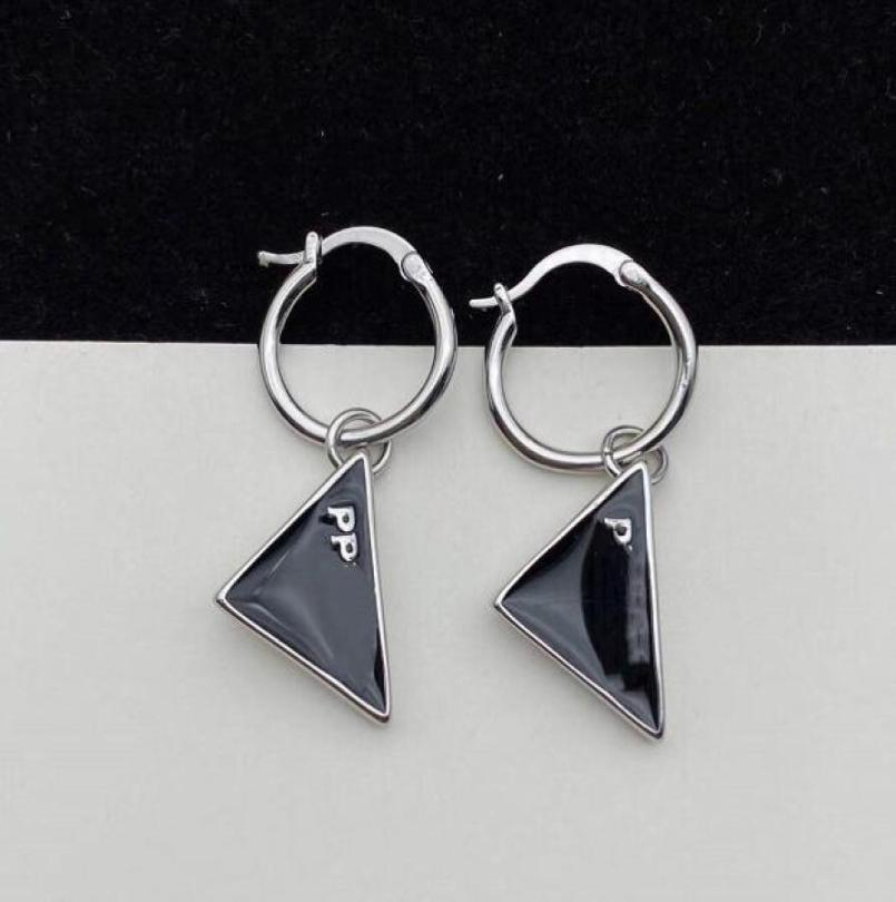 Designer Letter Triangle Stud Long Dangler Black White Dangle Earrings Fashion Jewelry Wedding Luxury Crystal Earring Gifts5850418
Designer Letter Triangle Stud Long Dangler Black White Dangle Earrings Fashion Jewelry Wedding Luxury Crystal Earring Gifts5850418