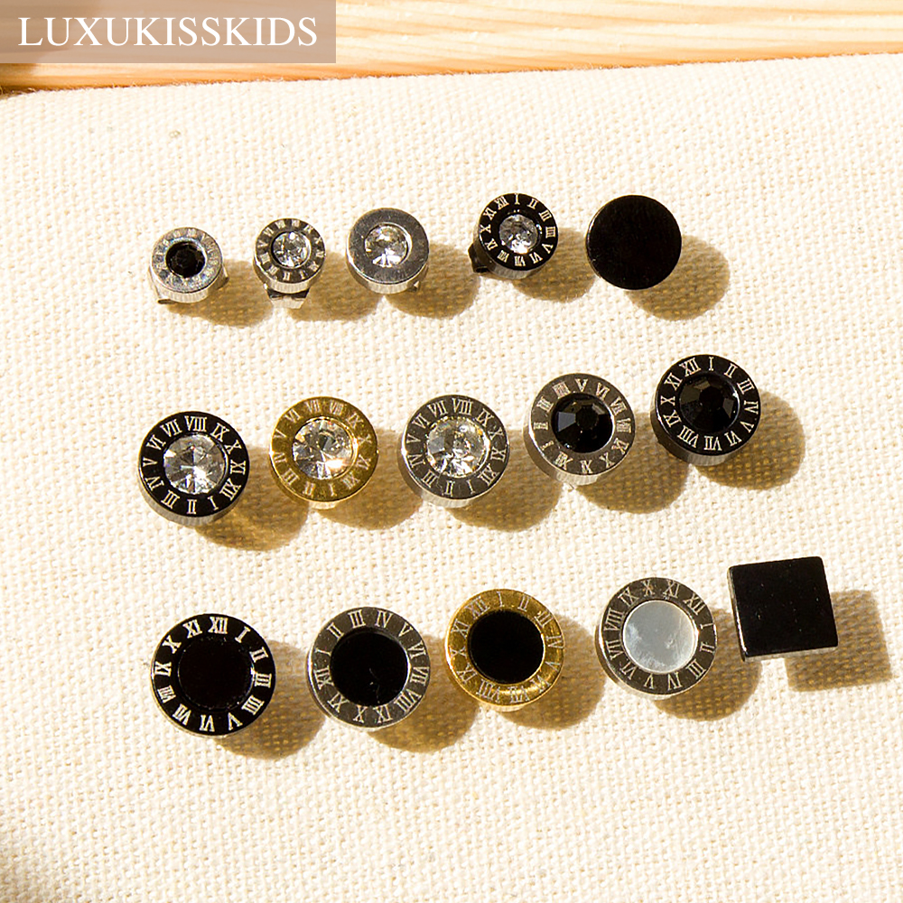 LUXUKISSKIDS Roman Numerals Men's Earrings Gothic Black Studs Steel Korean Fashion For Women 2023 Trendy Punk CZ Hiphop Piercing
LUXUKISSKIDS Roman Numerals Men's Earrings Gothic Black Studs Steel Korean Fashion For Women 2023 Trendy Punk CZ Hiphop Piercing