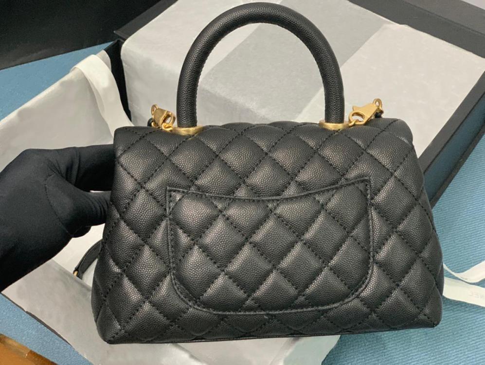 Classic Designers Shoulder Bags Handbags Top Quality Woman Fashion Genuine Leather designer handbag Women Flap Letters Black Cross7275042, Sky blue
Classic Designers Shoulder Bags Handbags Top Quality Woman Fashion Genuine Leather designer handbag Women Flap Letters Black Cross7275042, Sky blue