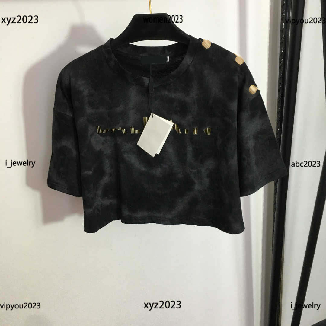 women Tees designer Round neck T-Shirt high quality Gold Plated Letter Printed Short Waist Short Sleeve T-shirt summer May23, #1
women Tees designer Round neck T-Shirt high quality Gold Plated Letter Printed Short Waist Short Sleeve T-shirt summer May23, #1