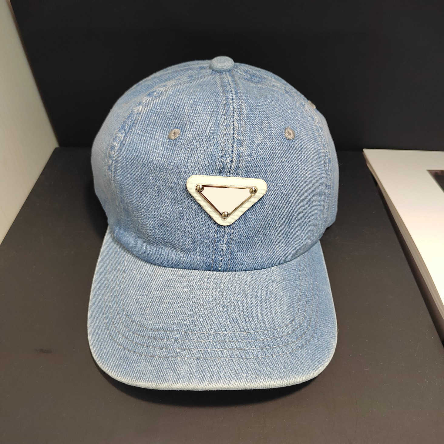 baseball cap designer caps luxury hat unisex summer casual baseball Adjustable hatband Solid Letter cowboy bucket hat, Customize
baseball cap designer caps luxury hat unisex summer casual baseball Adjustable hatband Solid Letter cowboy bucket hat, Customize