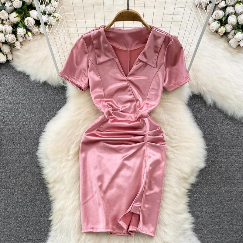 Party Dresses Summer Senior Sense Of Retro Short-sleeved V-neck Waist-slimming Pleated Small Short Section Hip Dress, Black
Party Dresses Summer Senior Sense Of Retro Short-sleeved V-neck Waist-slimming Pleated Small Short Section Hip Dress, Black