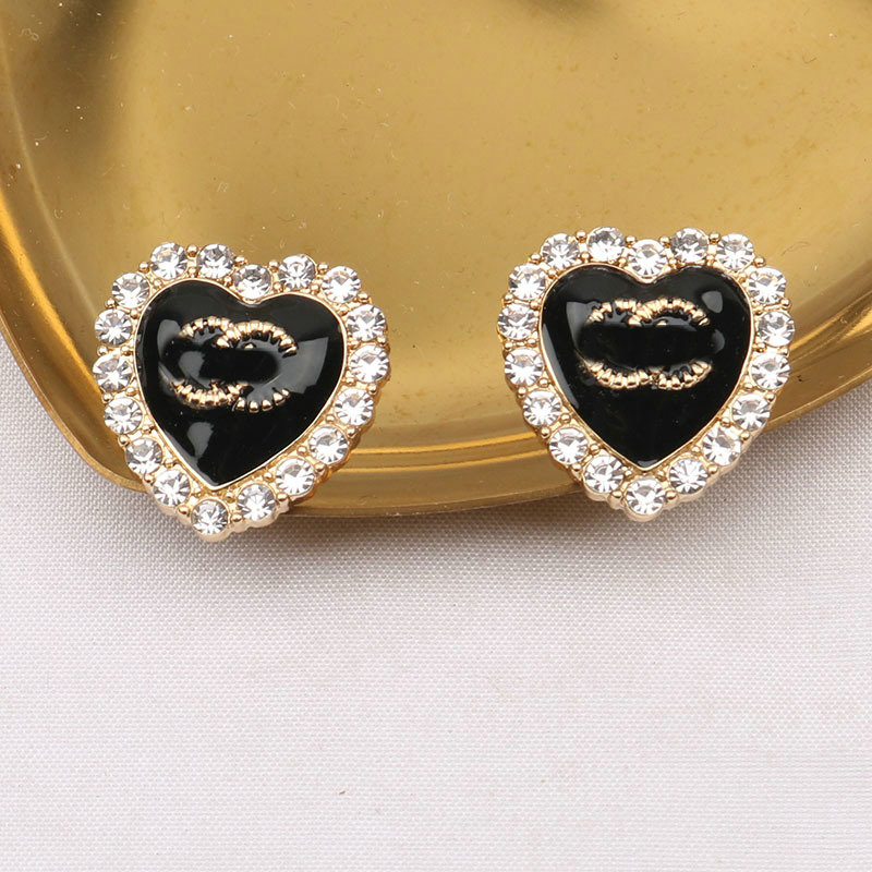 Fashion Rhinestone Heart Small Stud Earrings Girls Daily Wear Designer Earrings Women Girl Gift Jewelry
Fashion Rhinestone Heart Small Stud Earrings Girls Daily Wear Designer Earrings Women Girl Gift Jewelry