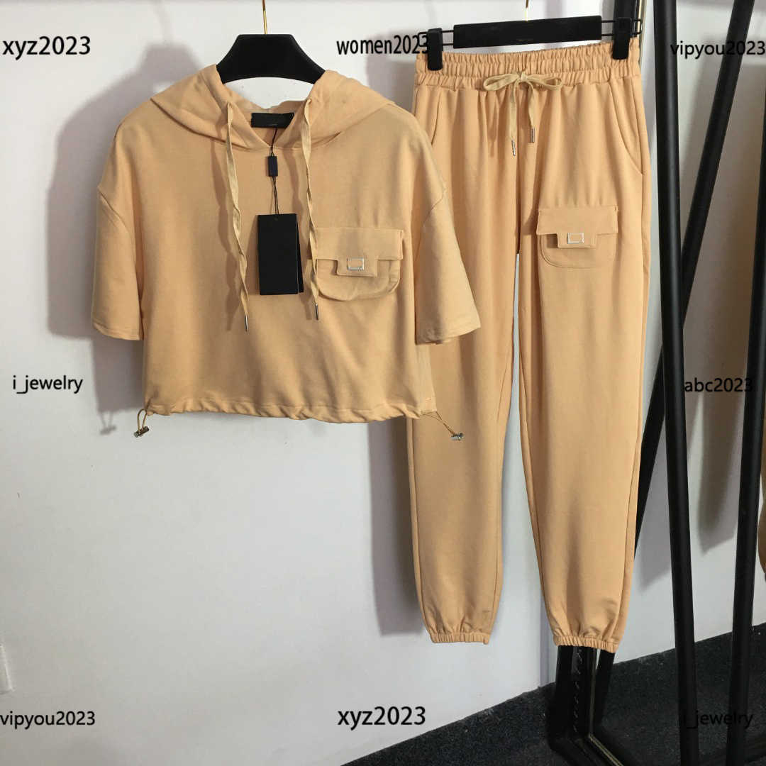 women's tracksuits designer Sports sets 2pcs Single pocket hooded short sleeved sweater and casual pants new arrival May22, #4
women's tracksuits designer Sports sets 2pcs Single pocket hooded short sleeved sweater and casual pants new arrival May22, #4