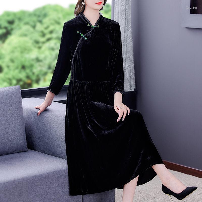 Casual Dresses Retro Women's Gold Velvet Cheongsam Tang Suit Dress Middle-Aged Mother Autumn And Winter 2023 Midi Loose Qipao M1214, Black
Casual Dresses Retro Women's Gold Velvet Cheongsam Tang Suit Dress Middle-Aged Mother Autumn And Winter 2023 Midi Loose Qipao M1214, Black